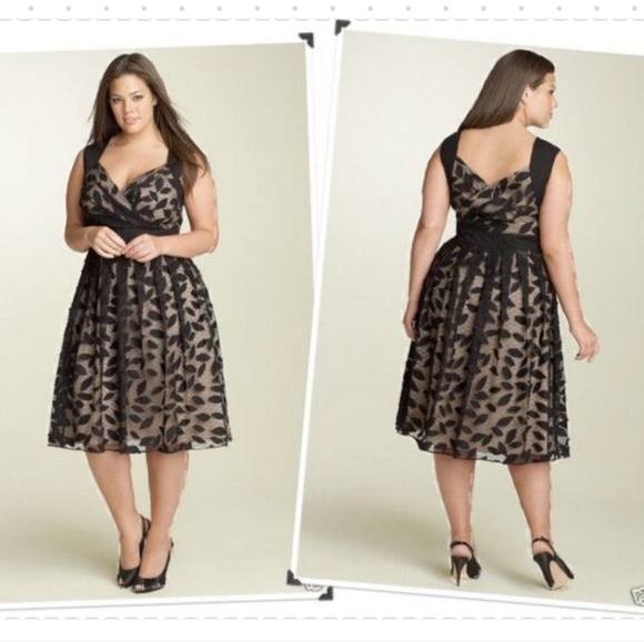 Adrianna Papell Cocktail Dress - Picture 10 of 11